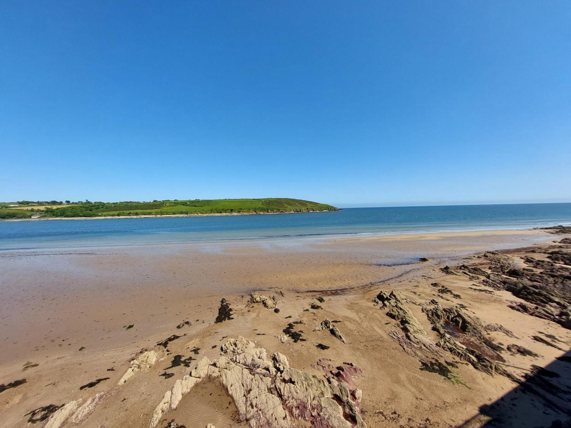 Sea Whispers - My Charming Costal Retreat In Youghal Exterior photo